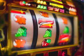 crazy77888 Live Casino Baccarat Roulette မြန်မာ ကစားသမားများ MMK ကစားနေသည်
